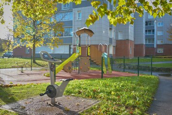 Aire de jeux (1)