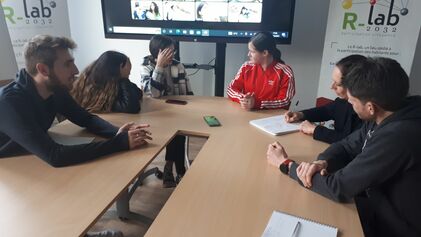 Les jeunes commencent à monter leur projet.